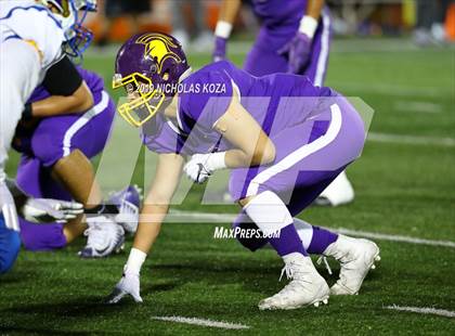 Thumbnail 3 in Gahr vs. Lynwood photogallery.