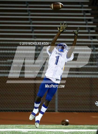 Thumbnail 2 in Gahr vs. Lynwood photogallery.