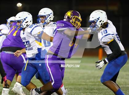 Thumbnail 3 in Gahr vs. Lynwood photogallery.