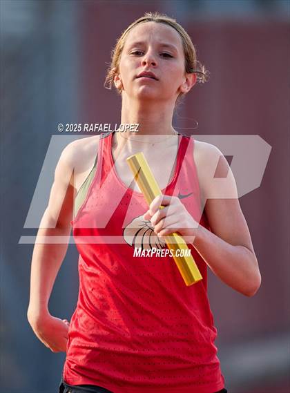 Thumbnail 2 in Eagle No Tax Relays (4x100M) photogallery.