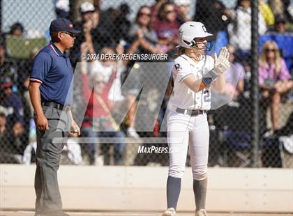 Thumbnail 3 in Arapahoe vs Columbine (CHSAA 5A Round of 16) photogallery.