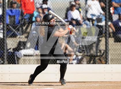 Thumbnail 1 in Arapahoe vs Columbine (CHSAA 5A Round of 16) photogallery.