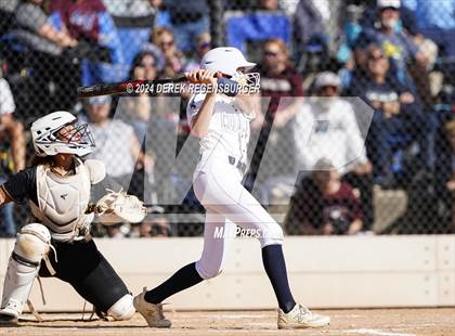 Thumbnail 1 in Arapahoe vs Columbine (CHSAA 5A Round of 16) photogallery.