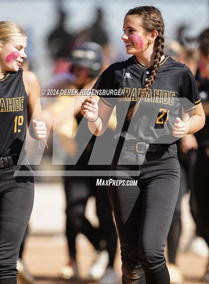 Thumbnail 2 in Arapahoe vs Columbine (CHSAA 5A Round of 16) photogallery.
