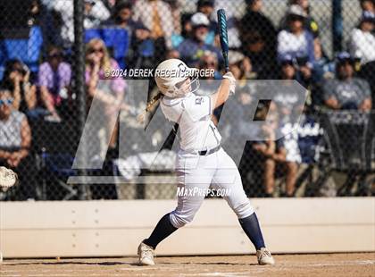 Thumbnail 2 in Arapahoe vs Columbine (CHSAA 5A Round of 16) photogallery.