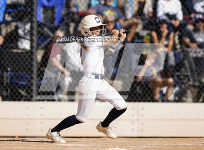 Thumbnail 2 in Arapahoe vs Columbine (CHSAA 5A Round of 16) photogallery.