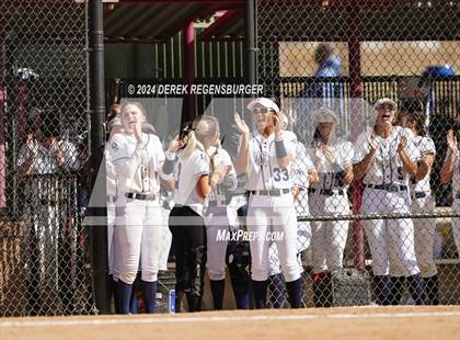 Thumbnail 2 in Arapahoe vs Columbine (CHSAA 5A Round of 16) photogallery.
