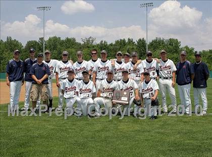 Thumbnail 2 in Pleasant Plains vs. Rochester (IHSA Class 2A Sectional Final) photogallery.