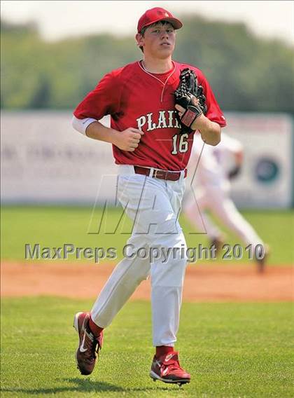 Thumbnail 3 in Pleasant Plains vs. Rochester (IHSA Class 2A Sectional Final) photogallery.