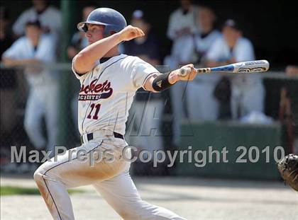 Thumbnail 3 in Pleasant Plains vs. Rochester (IHSA Class 2A Sectional Final) photogallery.