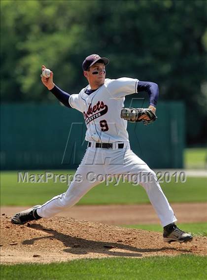 Thumbnail 2 in Pleasant Plains vs. Rochester (IHSA Class 2A Sectional Final) photogallery.