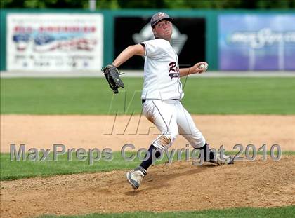 Thumbnail 2 in Pleasant Plains vs. Rochester (IHSA Class 2A Sectional Final) photogallery.