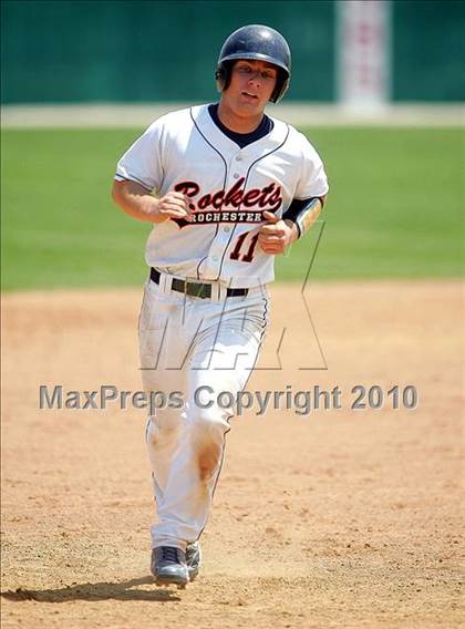 Thumbnail 3 in Pleasant Plains vs. Rochester (IHSA Class 2A Sectional Final) photogallery.