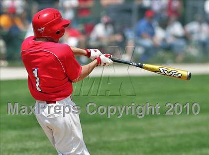 Thumbnail 2 in Pleasant Plains vs. Rochester (IHSA Class 2A Sectional Final) photogallery.