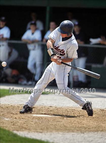 Thumbnail 1 in Pleasant Plains vs. Rochester (IHSA Class 2A Sectional Final) photogallery.