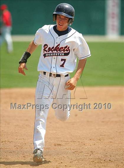Thumbnail 1 in Pleasant Plains vs. Rochester (IHSA Class 2A Sectional Final) photogallery.