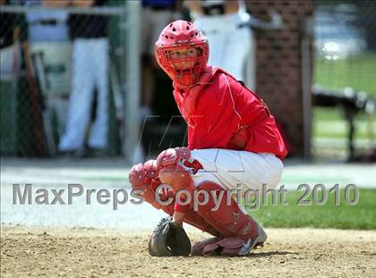 Thumbnail 2 in Pleasant Plains vs. Rochester (IHSA Class 2A Sectional Final) photogallery.