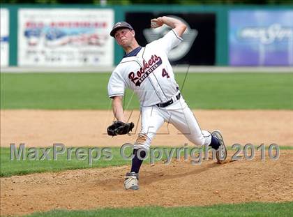 Thumbnail 3 in Pleasant Plains vs. Rochester (IHSA Class 2A Sectional Final) photogallery.