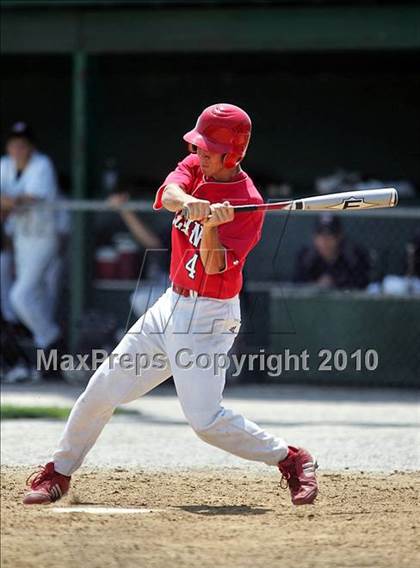 Thumbnail 3 in Pleasant Plains vs. Rochester (IHSA Class 2A Sectional Final) photogallery.