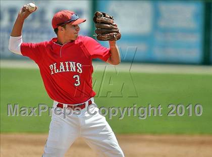 Thumbnail 3 in Pleasant Plains vs. Rochester (IHSA Class 2A Sectional Final) photogallery.
