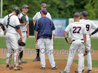 Thumbnail 2 in Pleasant Plains vs. Rochester (IHSA Class 2A Sectional Final) photogallery.