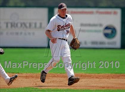 Thumbnail 3 in Pleasant Plains vs. Rochester (IHSA Class 2A Sectional Final) photogallery.