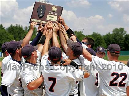 Thumbnail 2 in Pleasant Plains vs. Rochester (IHSA Class 2A Sectional Final) photogallery.