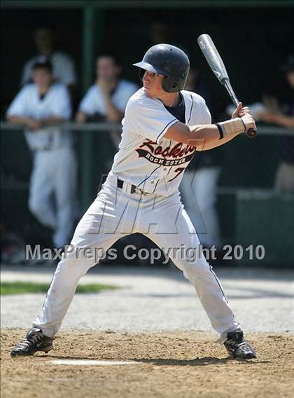 Thumbnail 3 in Pleasant Plains vs. Rochester (IHSA Class 2A Sectional Final) photogallery.