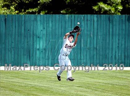 Thumbnail 1 in Pleasant Plains vs. Rochester (IHSA Class 2A Sectional Final) photogallery.