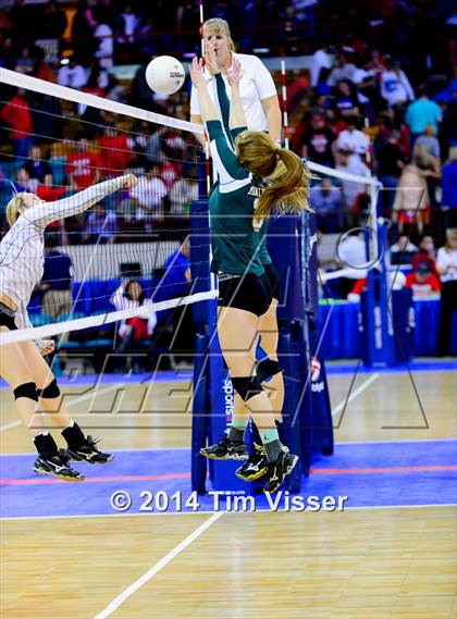 Thumbnail 1 in Bayfield vs. Manitou Springs (CHSAA 3A Playoff) photogallery.