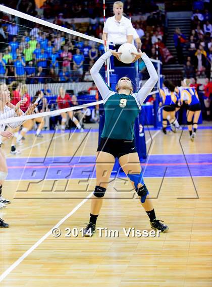 Thumbnail 2 in Bayfield vs. Manitou Springs (CHSAA 3A Playoff) photogallery.