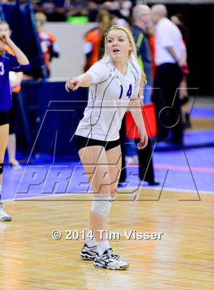 Thumbnail 2 in Bayfield vs. Manitou Springs (CHSAA 3A Playoff) photogallery.