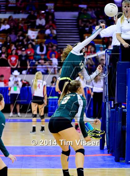 Thumbnail 1 in Bayfield vs. Manitou Springs (CHSAA 3A Playoff) photogallery.