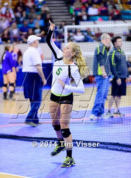 Thumbnail 1 in Bayfield vs. Manitou Springs (CHSAA 3A Playoff) photogallery.