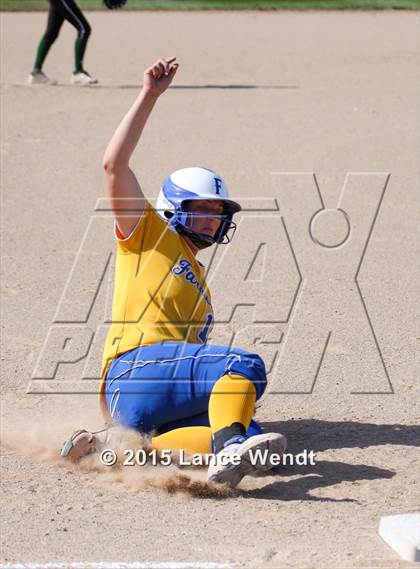 Thumbnail 3 in Wheat Ridge vs. D'Evelyn photogallery.