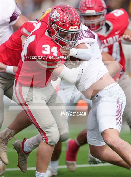 Thumbnail 3 in Bells vs. Holliday (UIL 3A D2 Regional Playoff) photogallery.