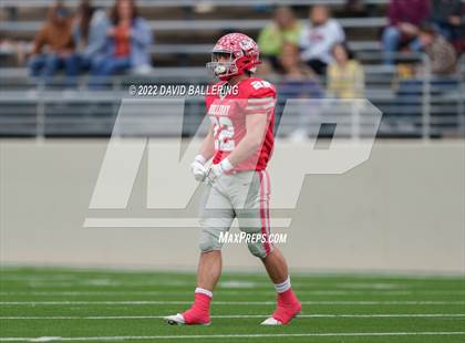 Thumbnail 2 in Bells vs. Holliday (UIL 3A D2 Regional Playoff) photogallery.