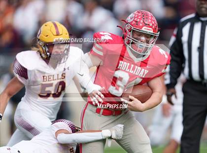 Thumbnail 1 in Bells vs. Holliday (UIL 3A D2 Regional Playoff) photogallery.
