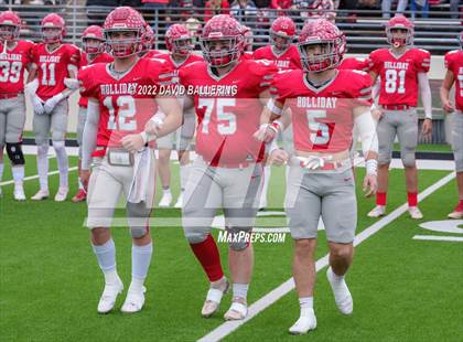 Thumbnail 3 in Bells vs. Holliday (UIL 3A D2 Regional Playoff) photogallery.