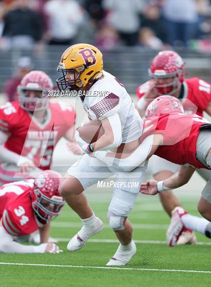 Thumbnail 2 in Bells vs. Holliday (UIL 3A D2 Regional Playoff) photogallery.