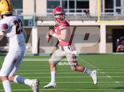 Thumbnail 2 in Bells vs. Holliday (UIL 3A D2 Regional Playoff) photogallery.