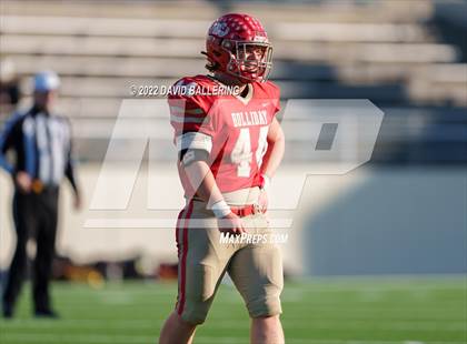 Thumbnail 1 in Bells vs. Holliday (UIL 3A D2 Regional Playoff) photogallery.