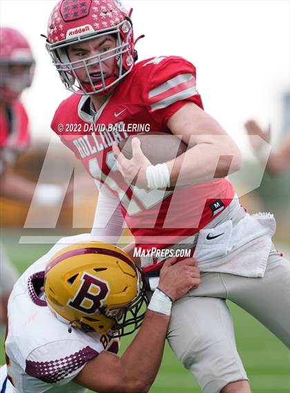Thumbnail 3 in Bells vs. Holliday (UIL 3A D2 Regional Playoff) photogallery.