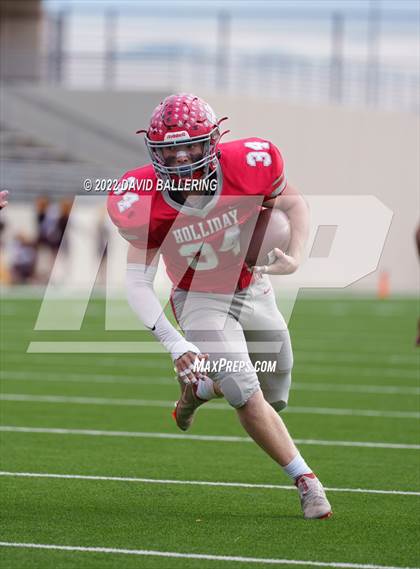 Thumbnail 1 in Bells vs. Holliday (UIL 3A D2 Regional Playoff) photogallery.