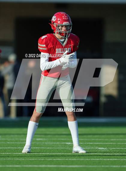Thumbnail 3 in Bells vs. Holliday (UIL 3A D2 Regional Playoff) photogallery.