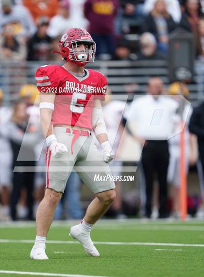 Thumbnail 1 in Bells vs. Holliday (UIL 3A D2 Regional Playoff) photogallery.
