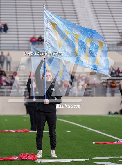 Thumbnail 3 in Bells vs. Holliday (UIL 3A D2 Regional Playoff) photogallery.
