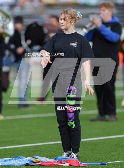 Thumbnail 1 in Bells vs. Holliday (UIL 3A D2 Regional Playoff) photogallery.