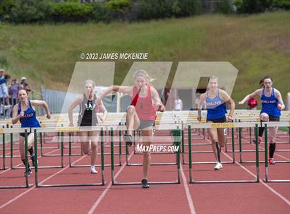 Thumbnail 2 in MCAL Finals (Redwood) photogallery.
