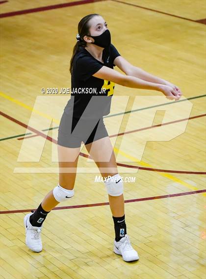 Thumbnail 2 in Cienega @ Salpointe Catholic photogallery.